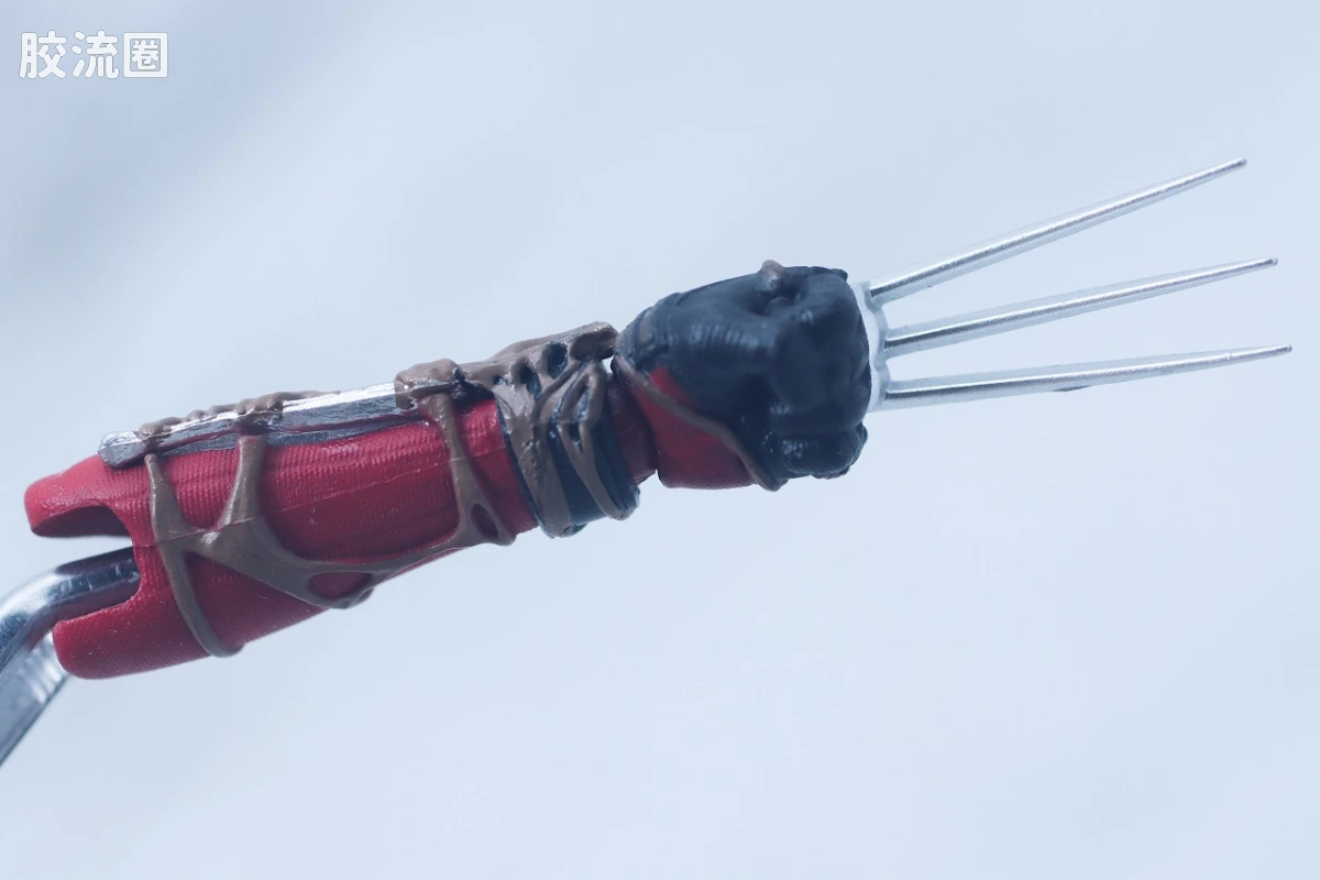 MAFEX系列 Marvel/漫威系列 No.284 死侍（死侍与金刚狼） - 图片